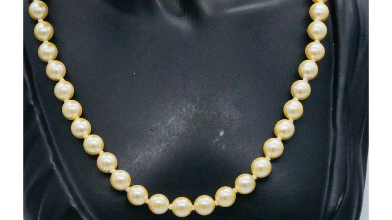 20230327_15-Hollywood Auction Madonna.jpg