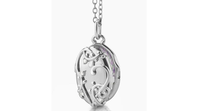 5-20221115_Wisteria locket silver.jpg