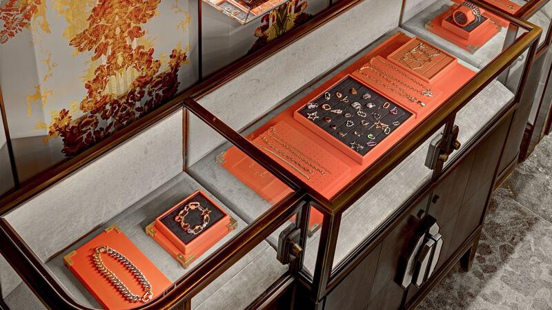 20220222_Marla Aaron BG display case.jpg