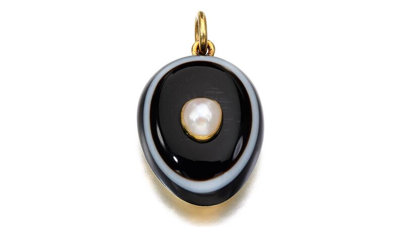 20210325_2pendant for Alice and Marie.jpg