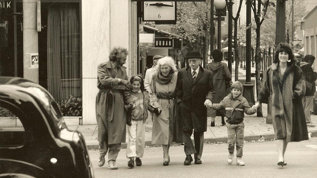 Chai Mann, Zoey Mann, Berta Thal, Sid Thal, Zach Mann, and Joy Thal Mann