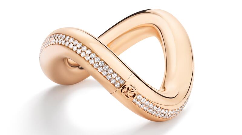 Pomellato high jewelry Dama bracelet in yellow gold with diamonds